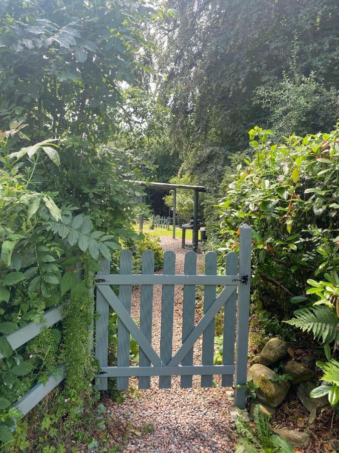 Duneden Cottage And Grounds Randalstown ภายนอก รูปภาพ